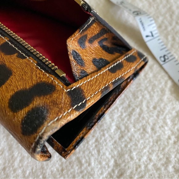 Dooney and Bourke cheetah leopard wallet - Picture 10 of 16